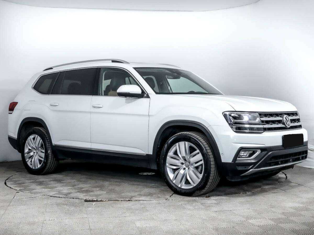 Volkswagen Teramont 2018 года с пробегом. Фото: #2