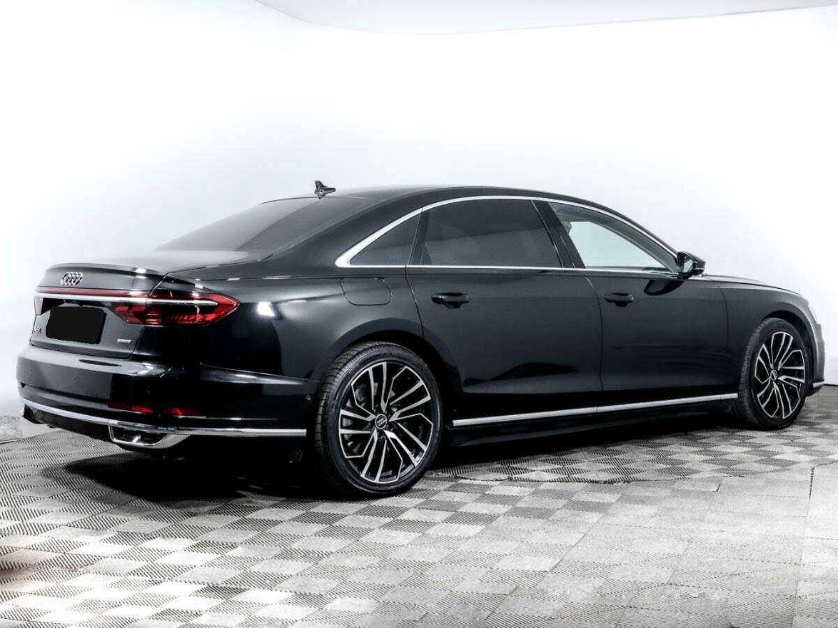 Audi A8 2018 года с пробегом. Фото: #3