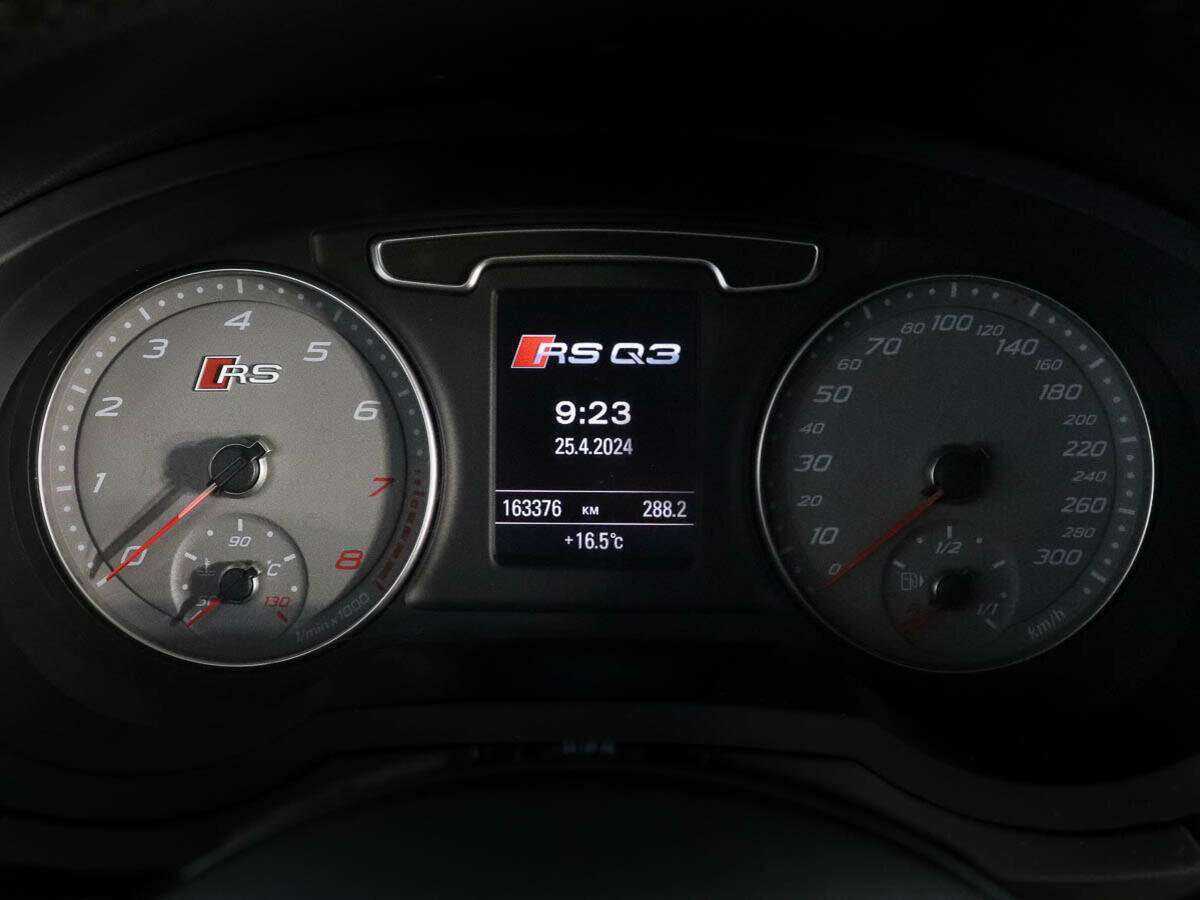 Audi RS Q3 2014 года с пробегом. Фото: #10