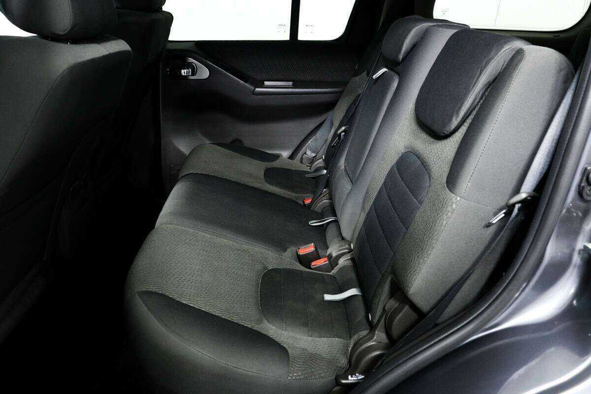 Nissan Pathfinder 2011 года с пробегом. Фото: #11