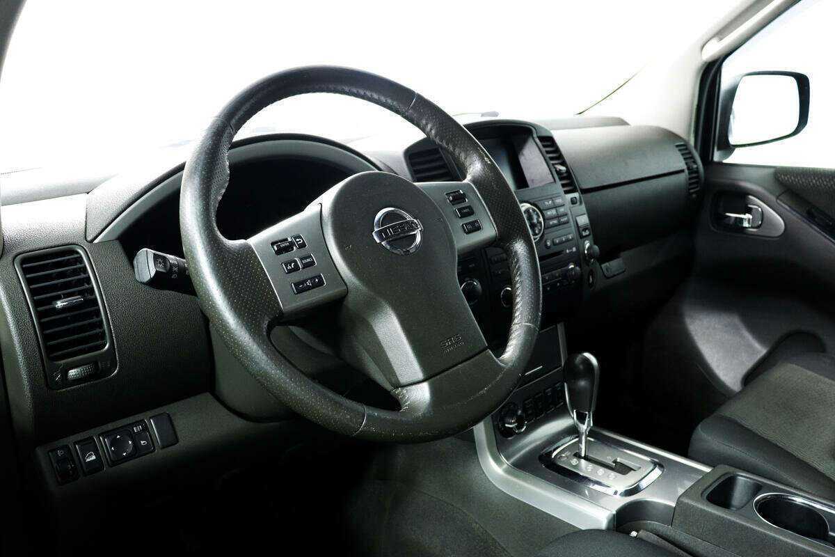 Nissan Pathfinder 2011 года с пробегом. Фото: #13