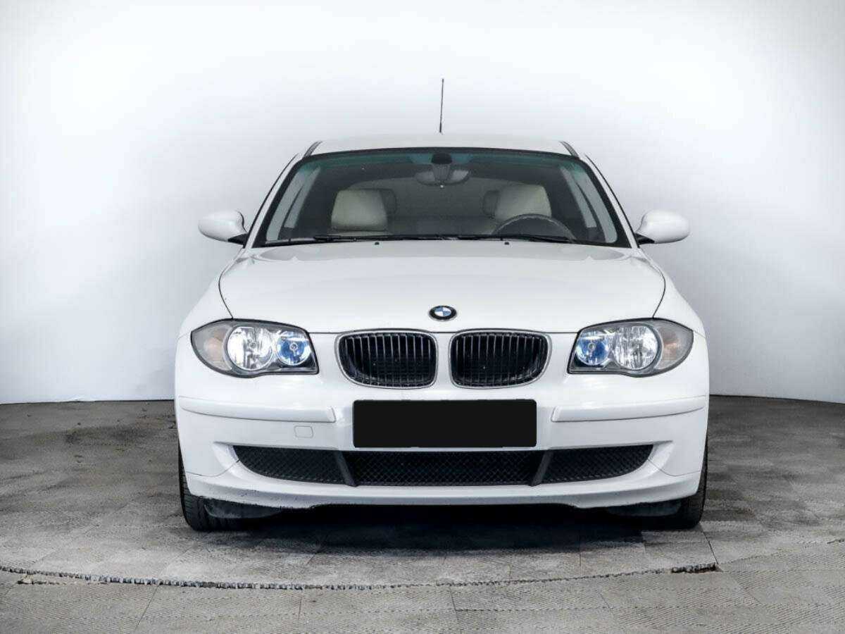BMW 1 серии 2009 года с пробегом. Фото: #1