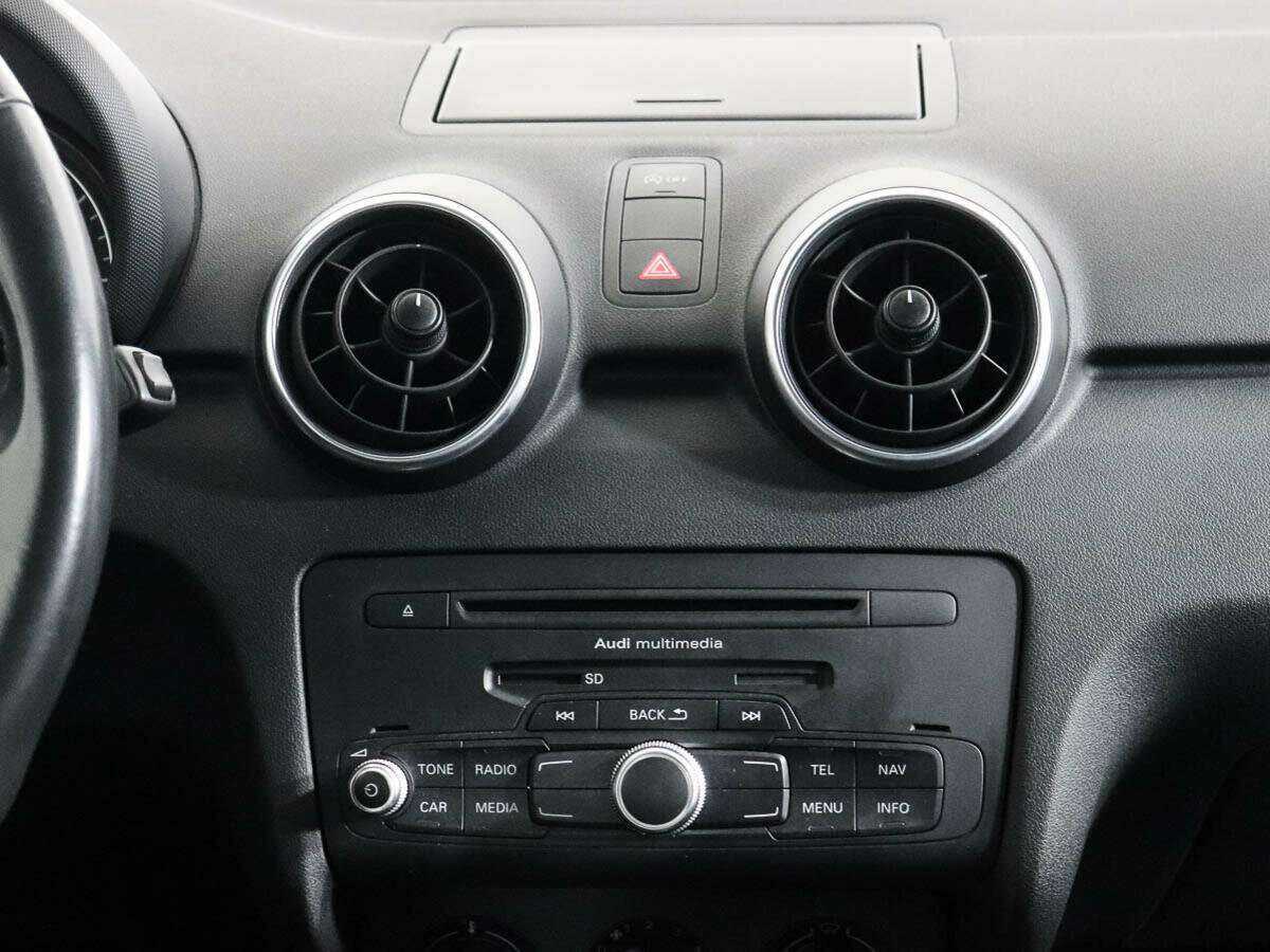 Audi A1 2011 года с пробегом. Фото: #11