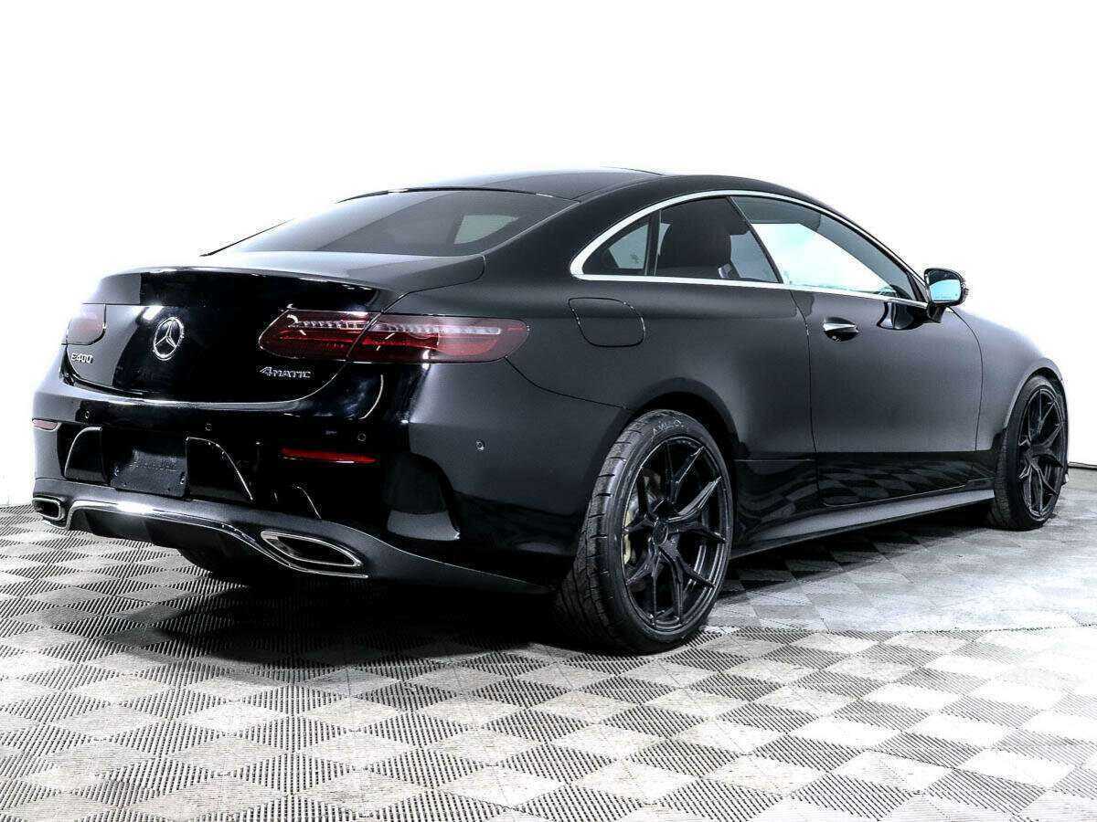 Mercedes-Benz E-Класс 2017 года с пробегом. Фото: #3