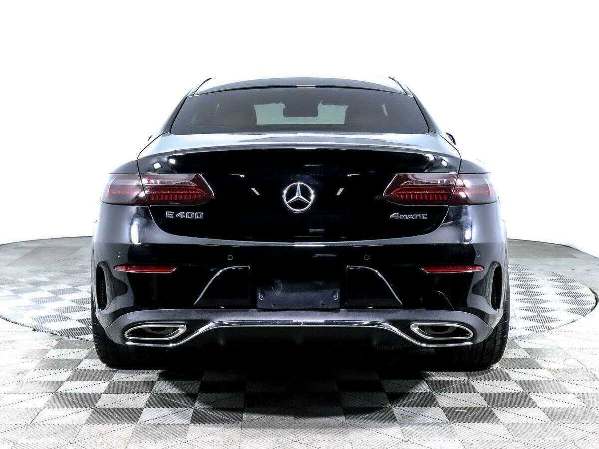 Mercedes-Benz E-Класс 2017 года с пробегом. Фото: #4