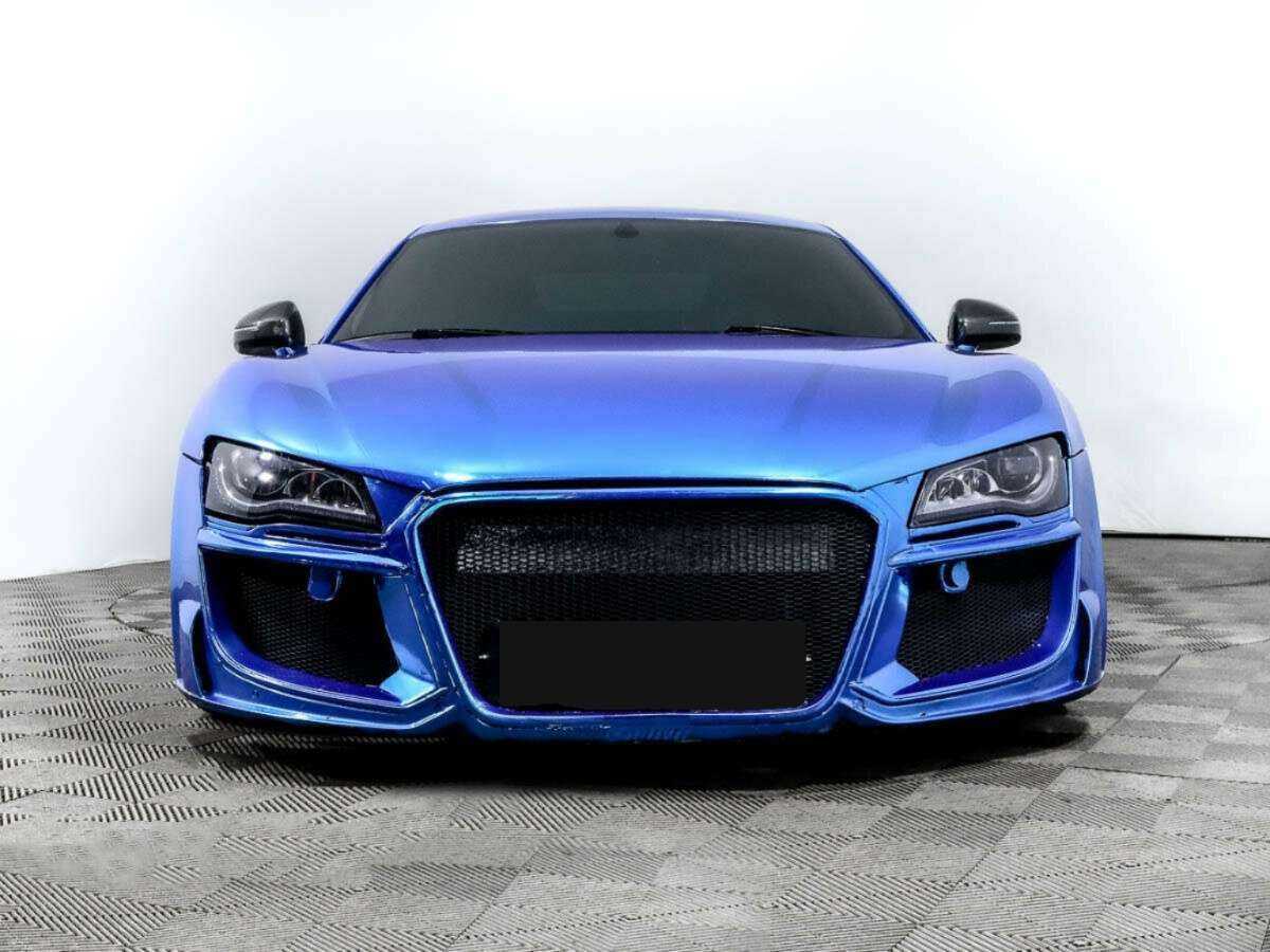 Audi R8 2012 года с пробегом. Фото: #1
