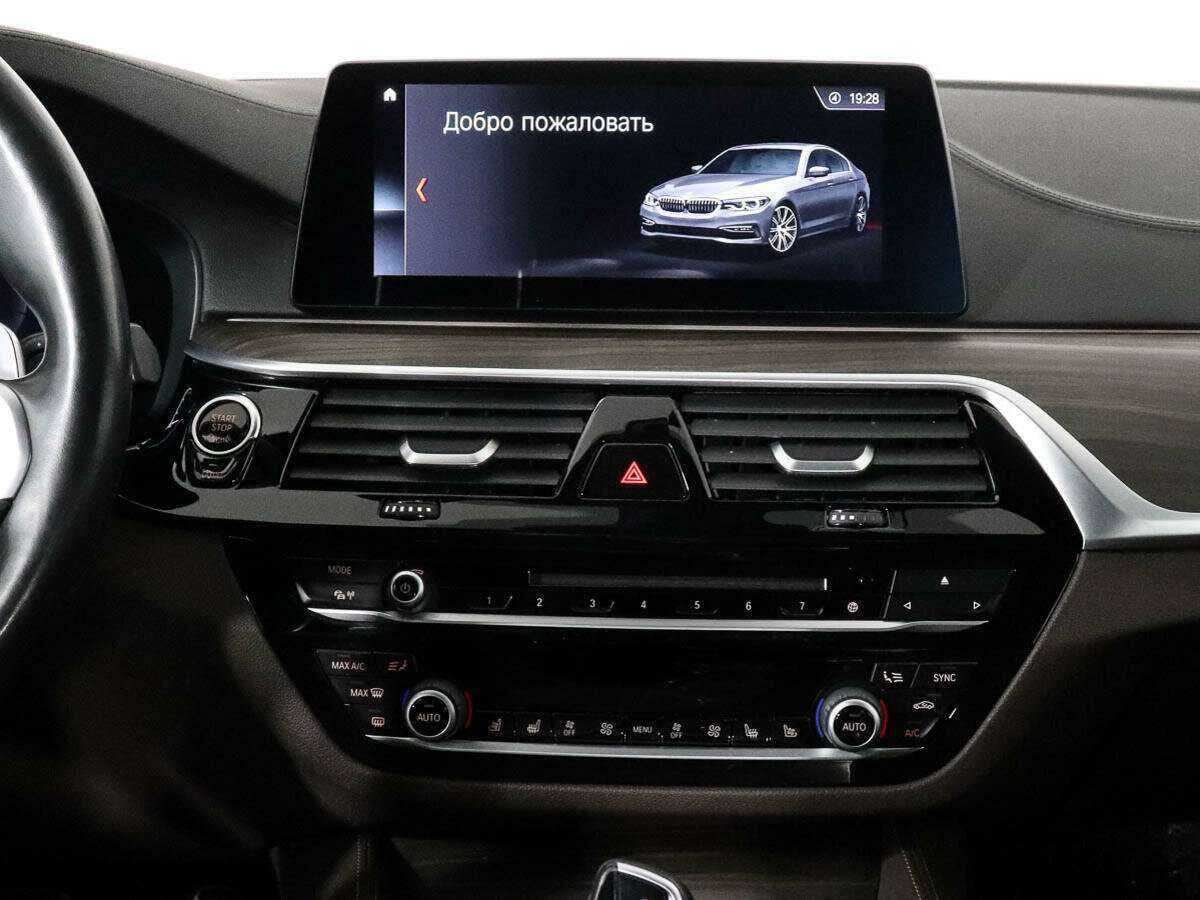 BMW 5 серии 2018 года с пробегом. Фото: #9