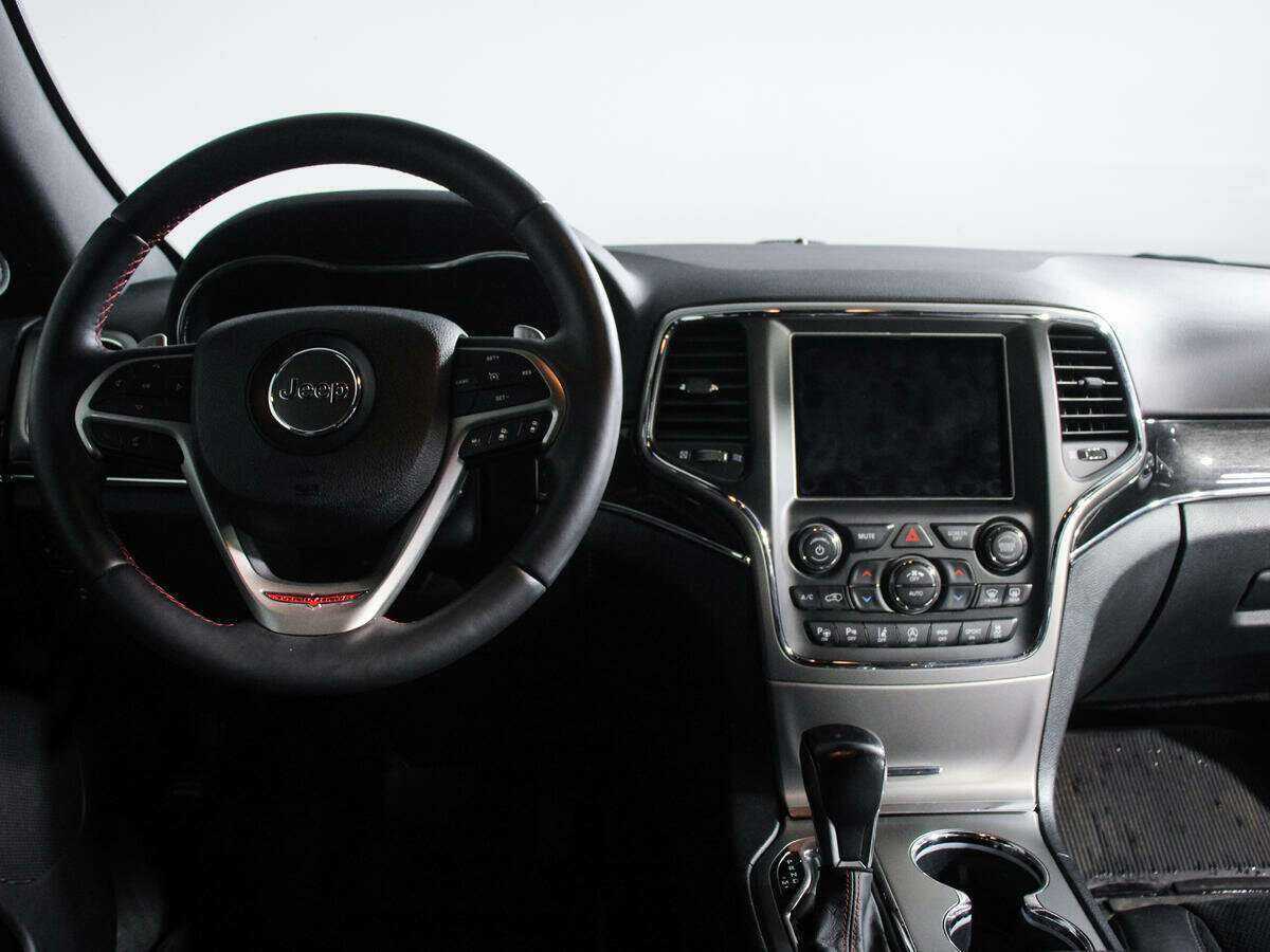 Jeep Grand Cherokee 2018 года с пробегом. Фото: #11