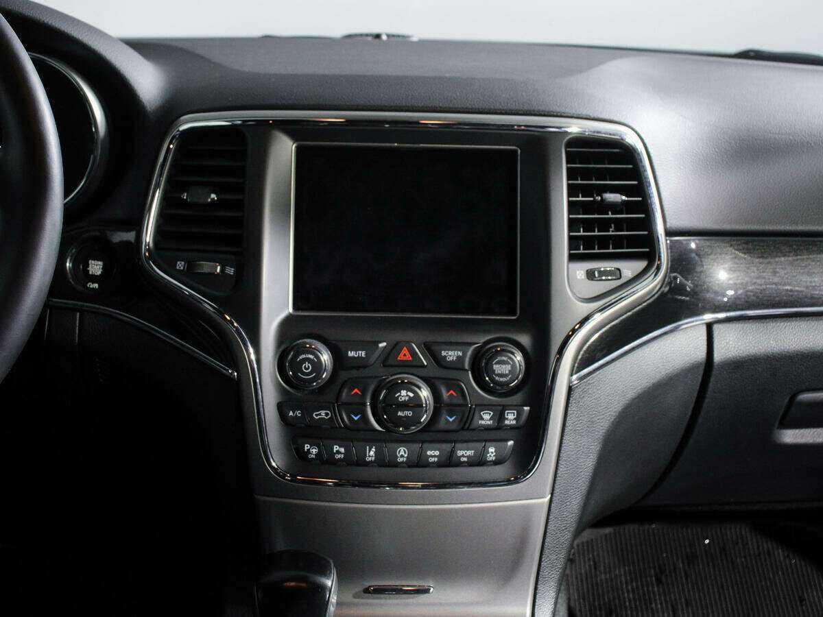 Jeep Grand Cherokee 2018 года с пробегом. Фото: #12