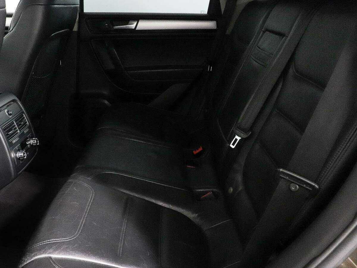 Volkswagen Touareg 2010 года с пробегом. Фото: #6