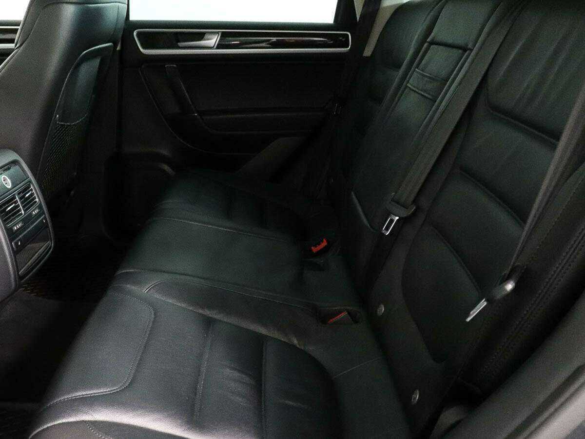 Volkswagen Touareg 2016 года с пробегом. Фото: #6