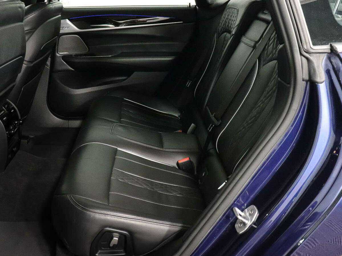 BMW 6 серии 2018 года с пробегом. Фото: #7