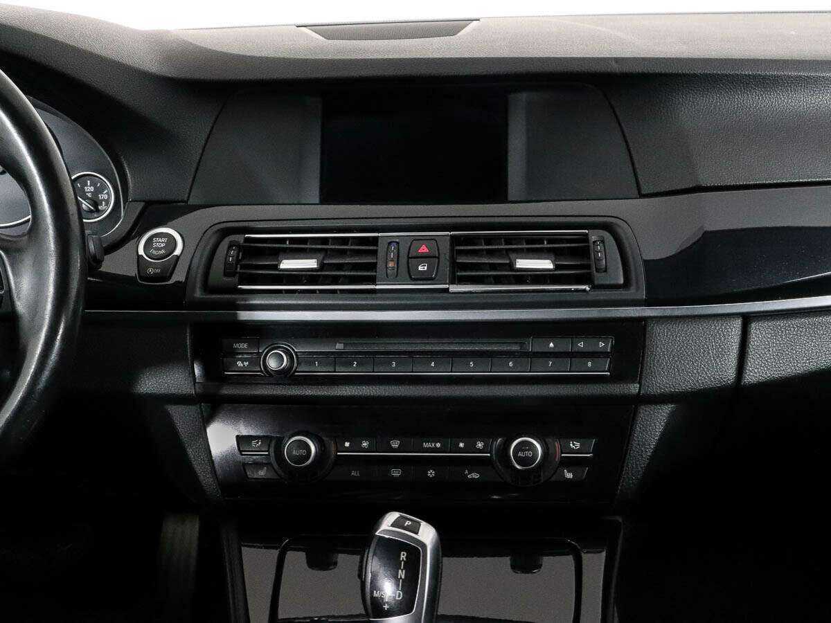 BMW 5 серии 2011 года с пробегом. Фото: #9