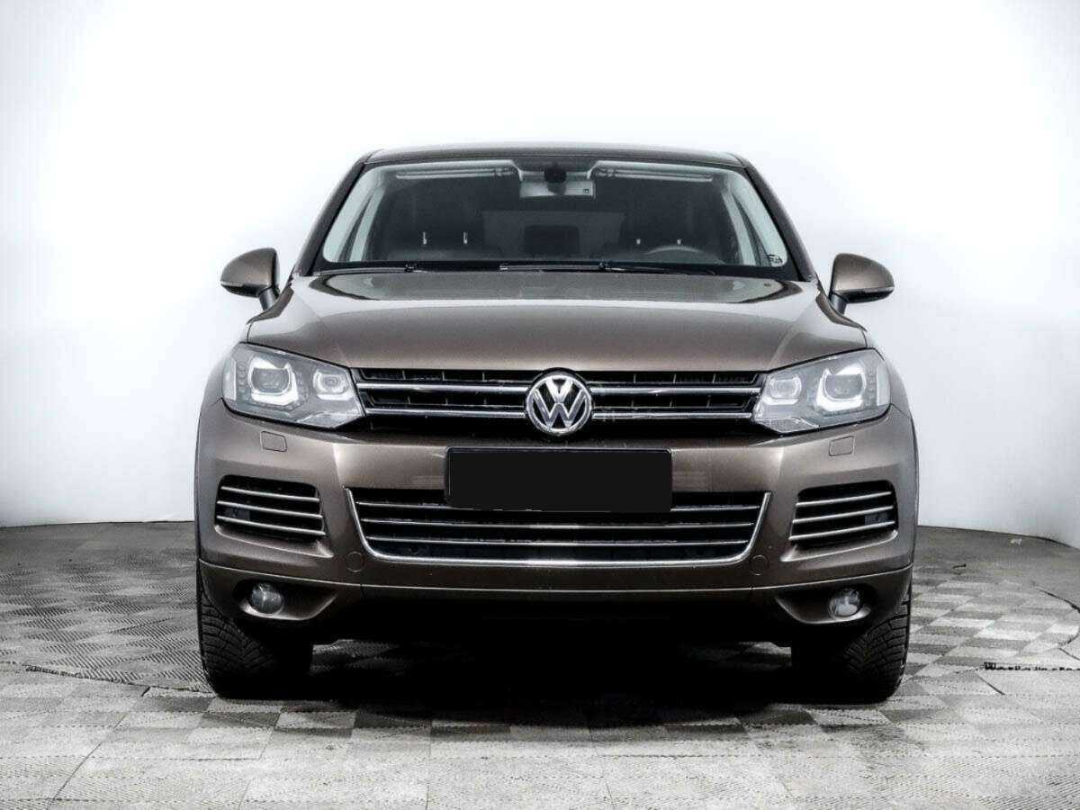 Volkswagen Touareg 2010 года с пробегом. Фото: #1