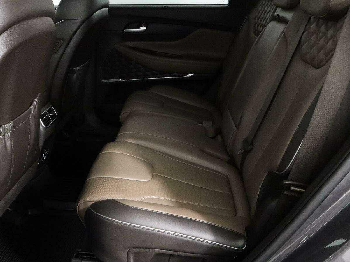 Hyundai Santa Fe 2021 года с пробегом. Фото: #7