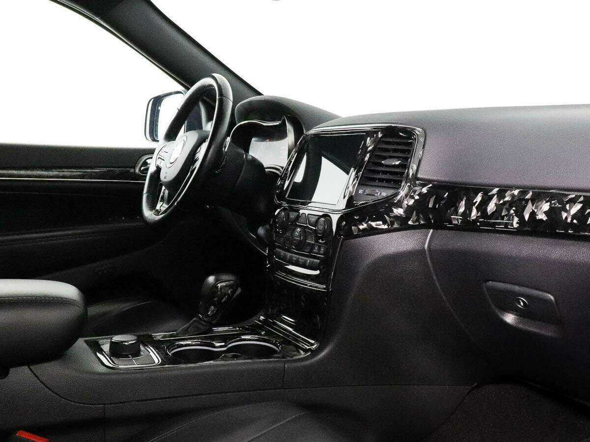 Jeep Grand Cherokee 2020 года с пробегом. Фото: #7