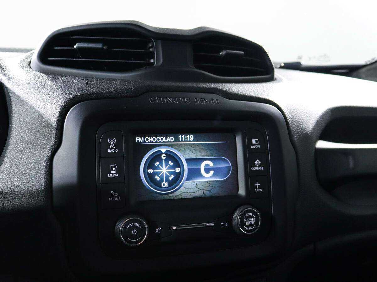 Jeep Renegade 2017 года с пробегом. Фото: #13