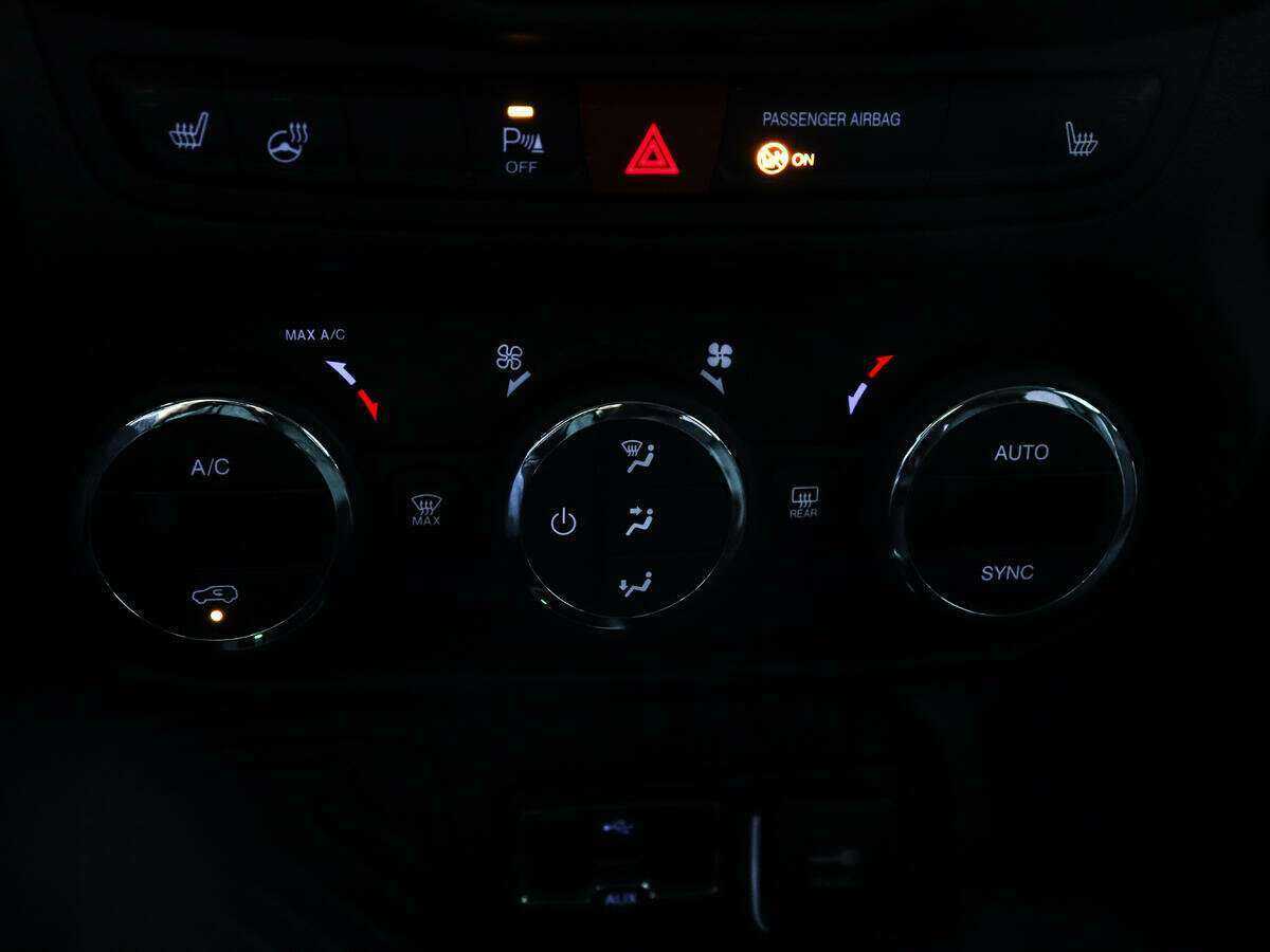 Jeep Renegade 2017 года с пробегом. Фото: #14