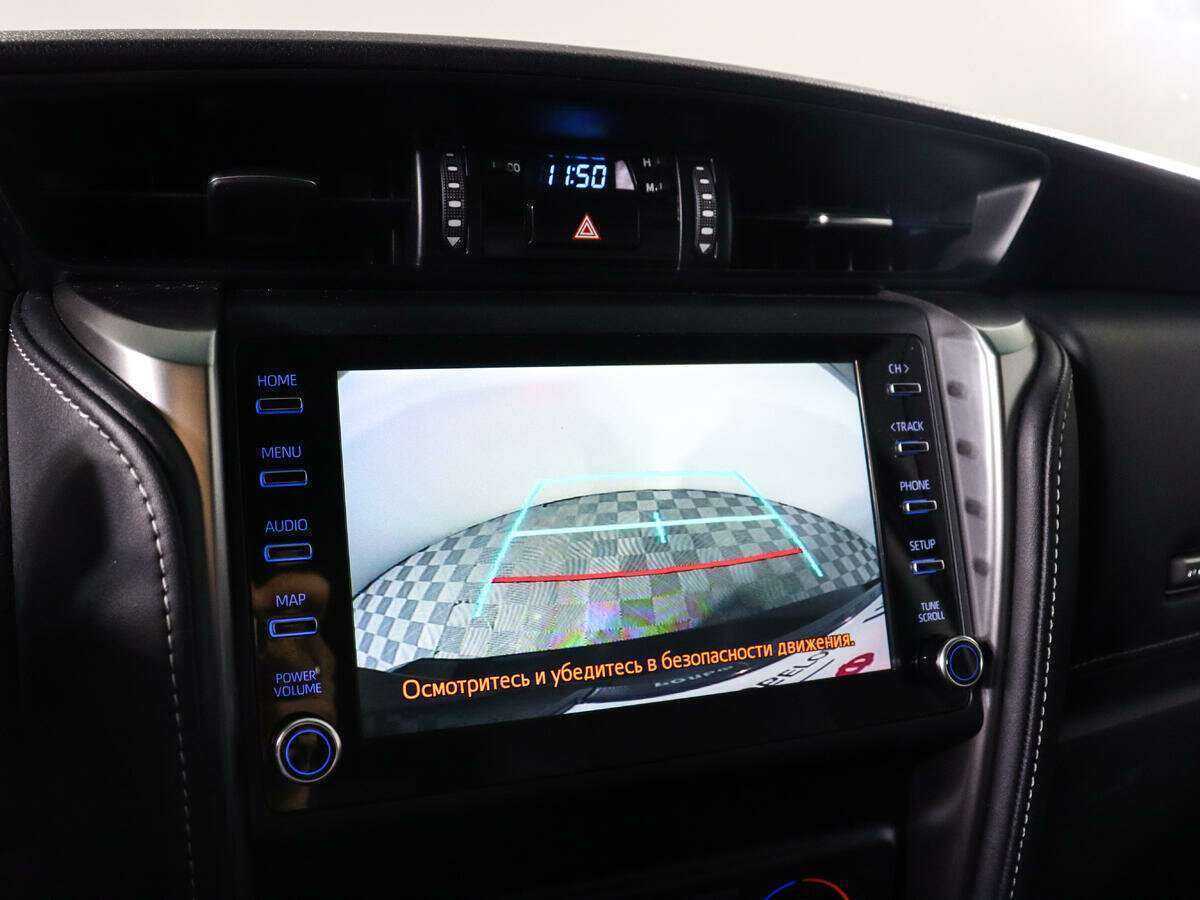 Toyota Fortuner 2021 года с пробегом. Фото: #13