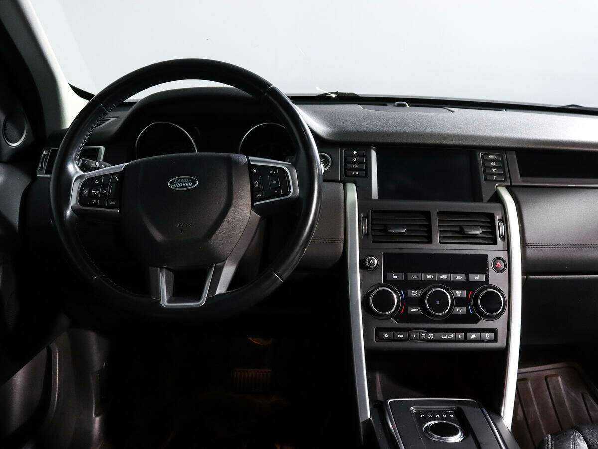 Land Rover Discovery Sport 2016 года с пробегом. Фото: #11
