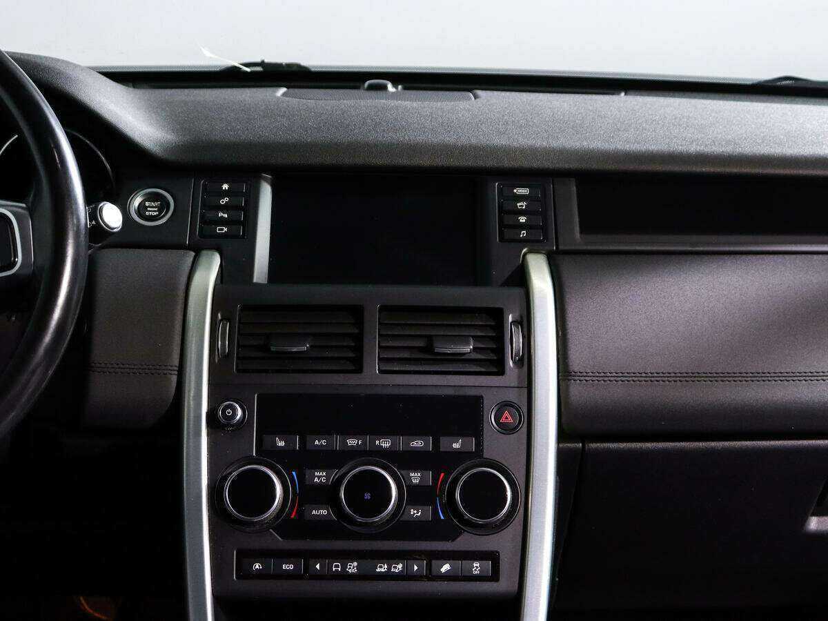 Land Rover Discovery Sport 2016 года с пробегом. Фото: #12