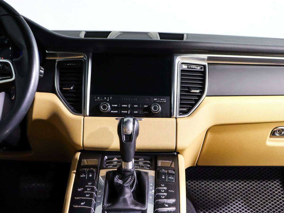 Porsche Macan 2017 года с пробегом. Фото: #8