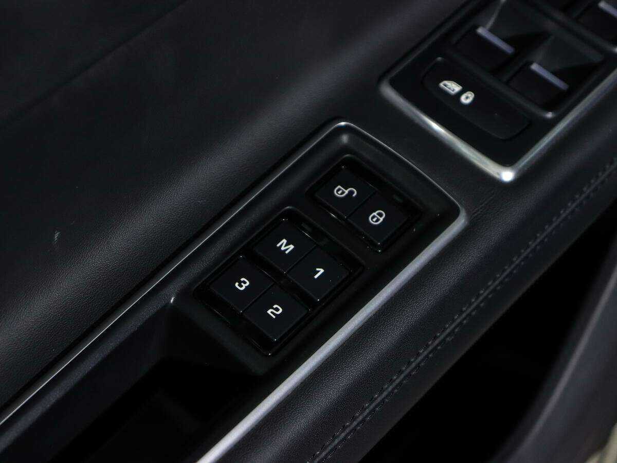 Jaguar XF 2018 года с пробегом. Фото: #18