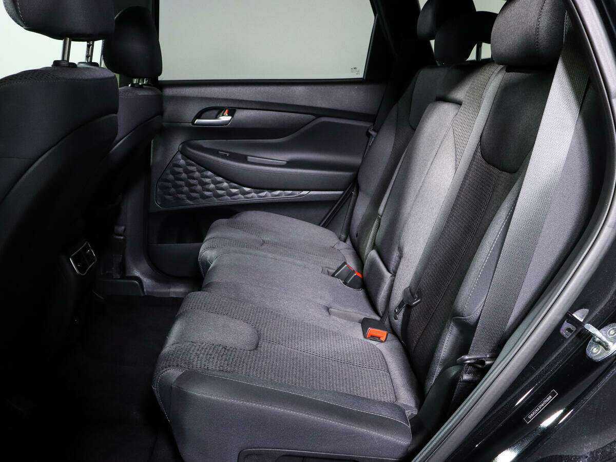 Hyundai Santa Fe 2021 года с пробегом. Фото: #7