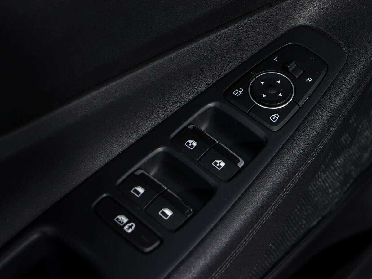 Hyundai Santa Fe 2021 года с пробегом. Фото: #16