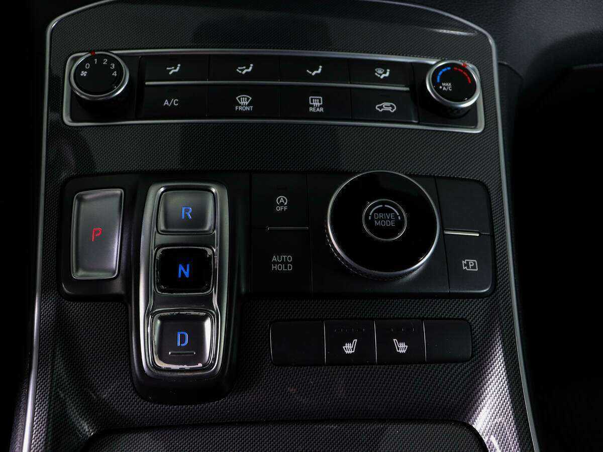 Hyundai Santa Fe 2021 года с пробегом. Фото: #21