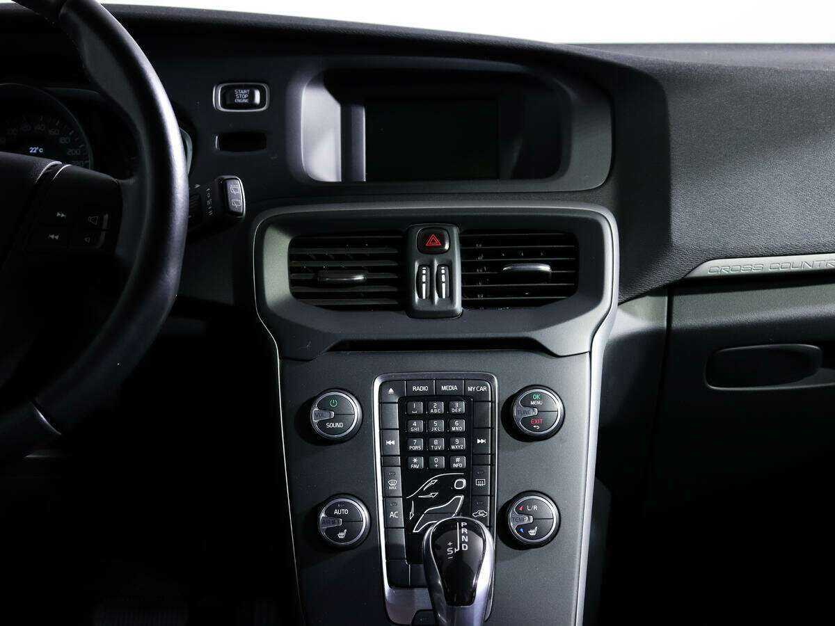 Volvo V40 Cross Country 2014 года с пробегом. Фото: #10