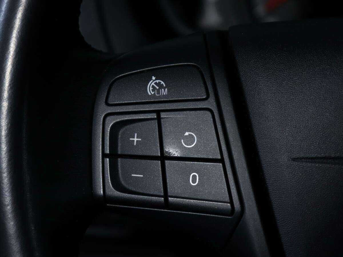 Volvo V40 Cross Country 2014 года с пробегом. Фото: #16