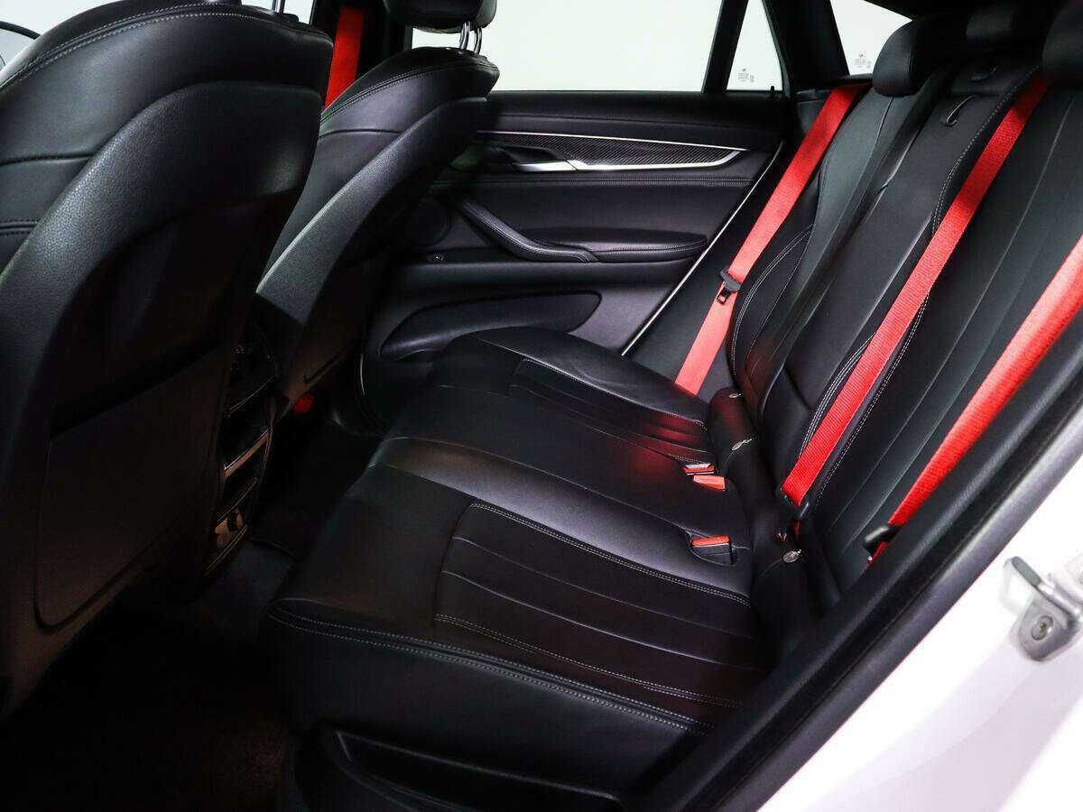 BMW X6 M 2018 года с пробегом. Фото: #7