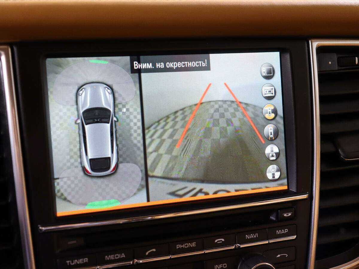 Porsche Panamera 2015 года с пробегом. Фото: #12