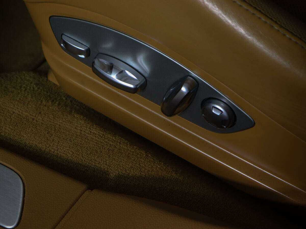 Porsche Panamera 2015 года с пробегом. Фото: #17