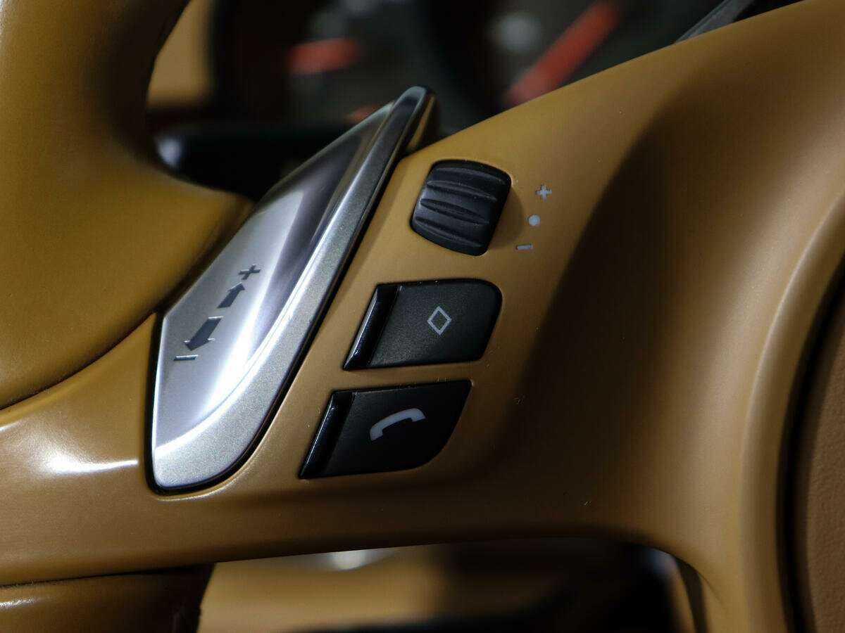 Porsche Panamera 2015 года с пробегом. Фото: #19