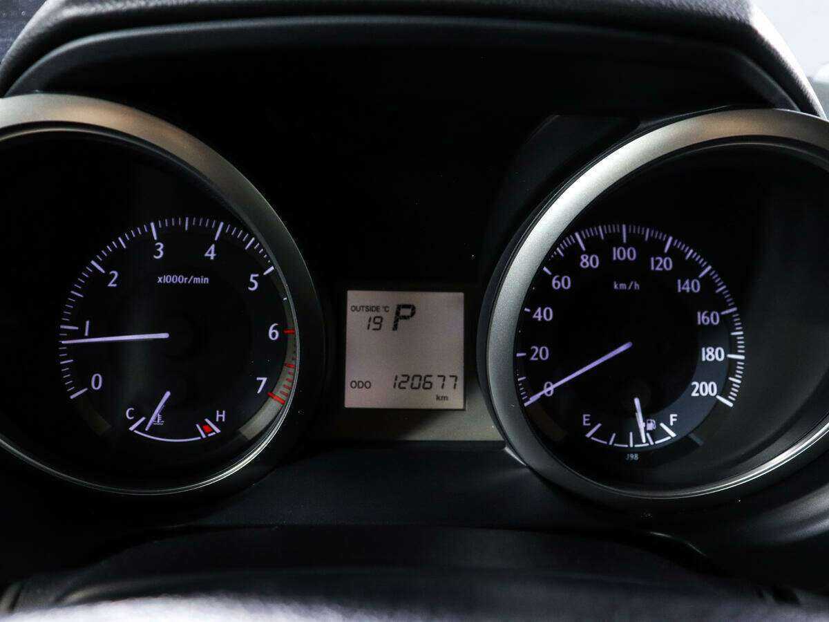 Toyota Land Cruiser Prado 2016 года с пробегом. Фото: #8