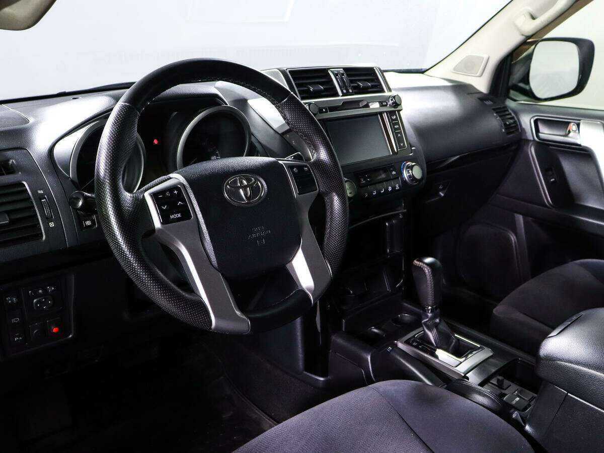 Toyota Land Cruiser Prado 2016 года с пробегом. Фото: #11