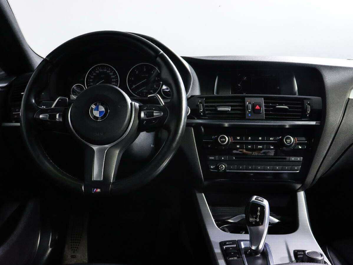 BMW X4 2017 года с пробегом. Фото: #9