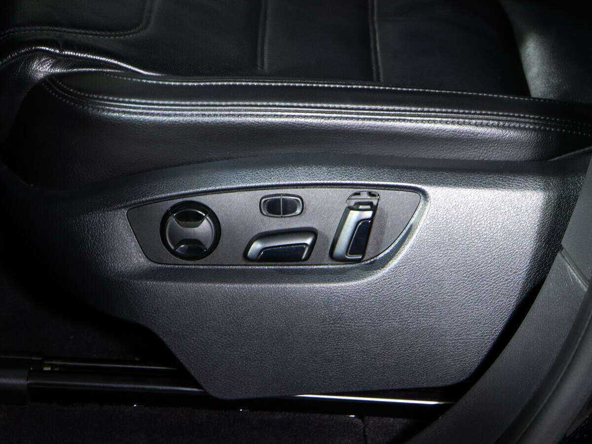 Volkswagen Touareg 2016 года с пробегом. Фото: #18