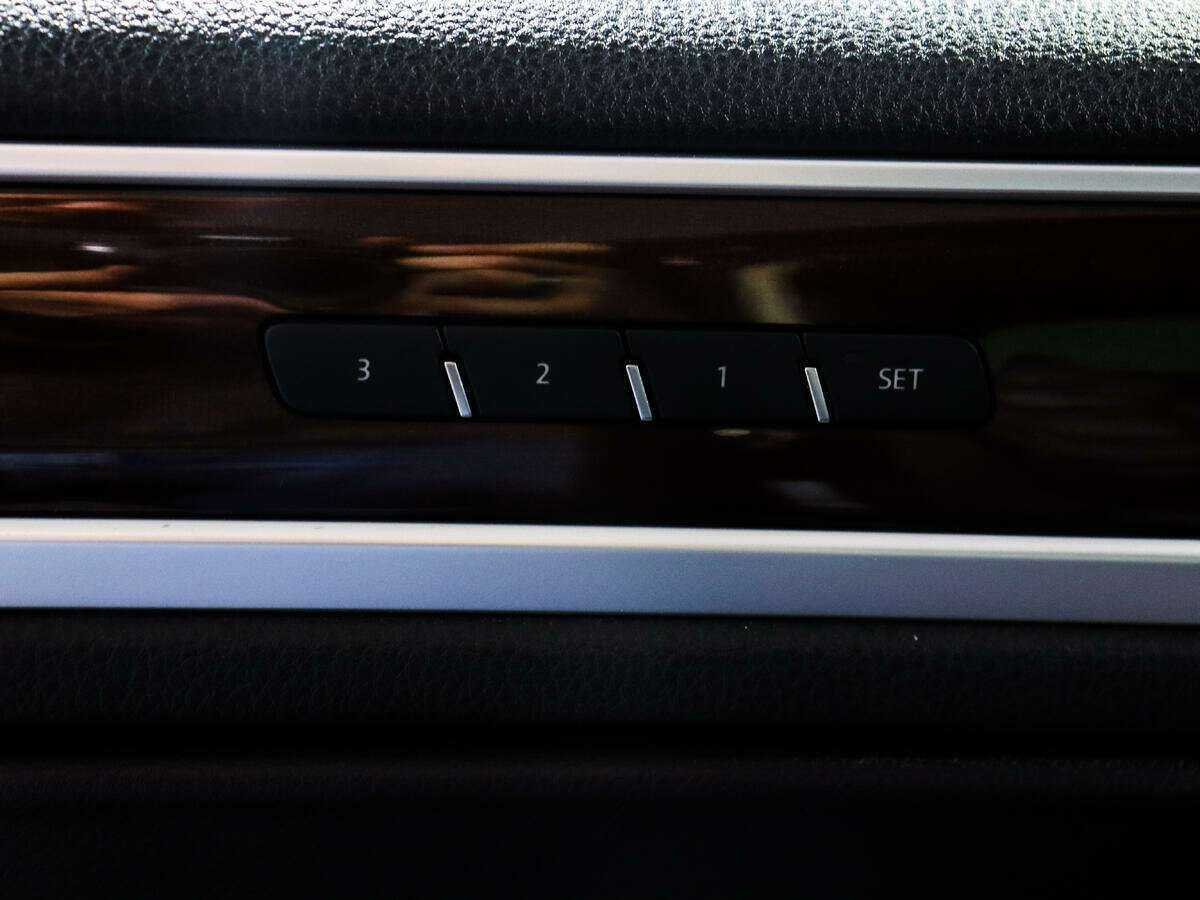 Volkswagen Touareg 2016 года с пробегом. Фото: #19