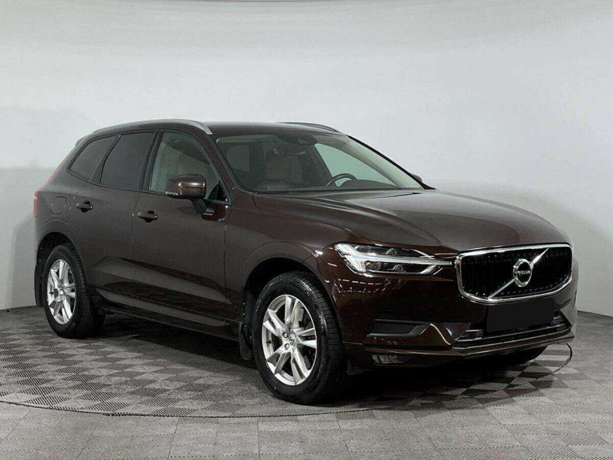 Volvo XC60 2018 года с пробегом. Фото: #2