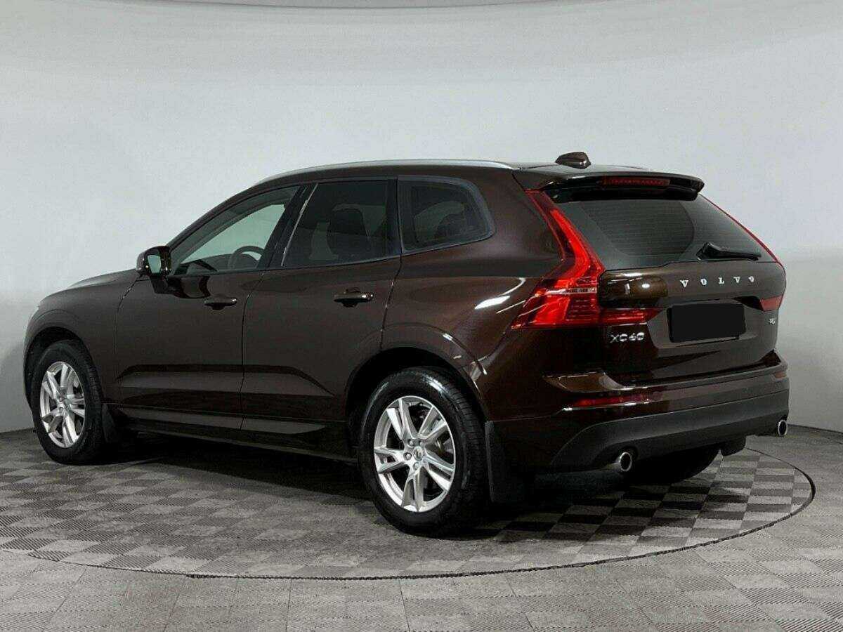 Volvo XC60 2018 года с пробегом. Фото: #6