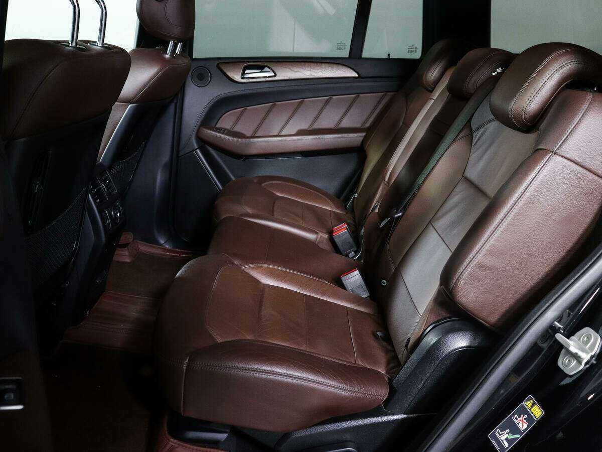 Mercedes-Benz GL-Класс 2015 года с пробегом. Фото: #10