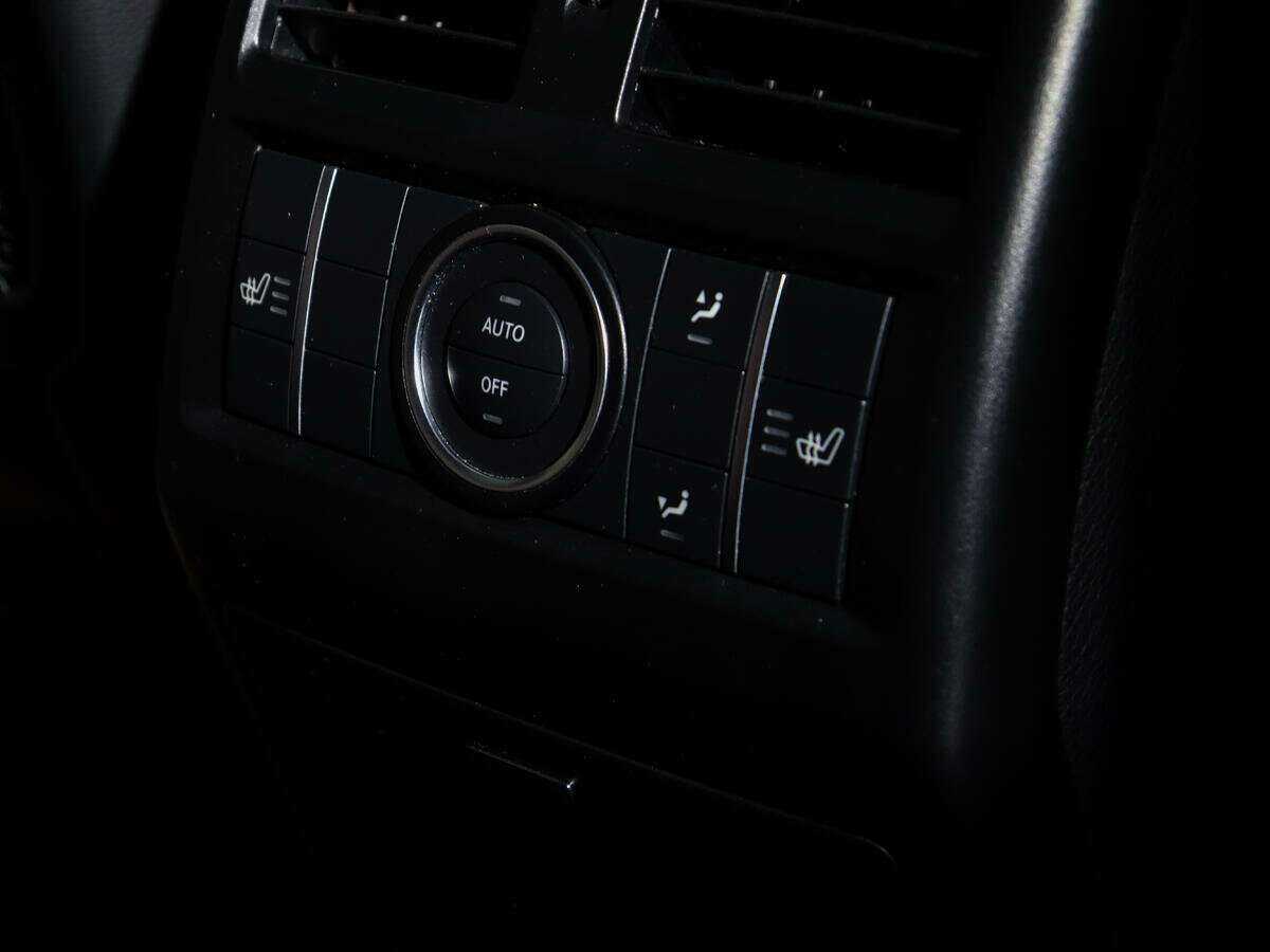 Mercedes-Benz GL-Класс 2015 года с пробегом. Фото: #18