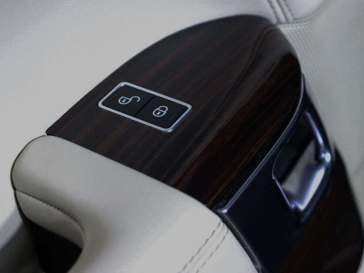 Land Rover Range Rover 2014 года с пробегом. Фото: #15