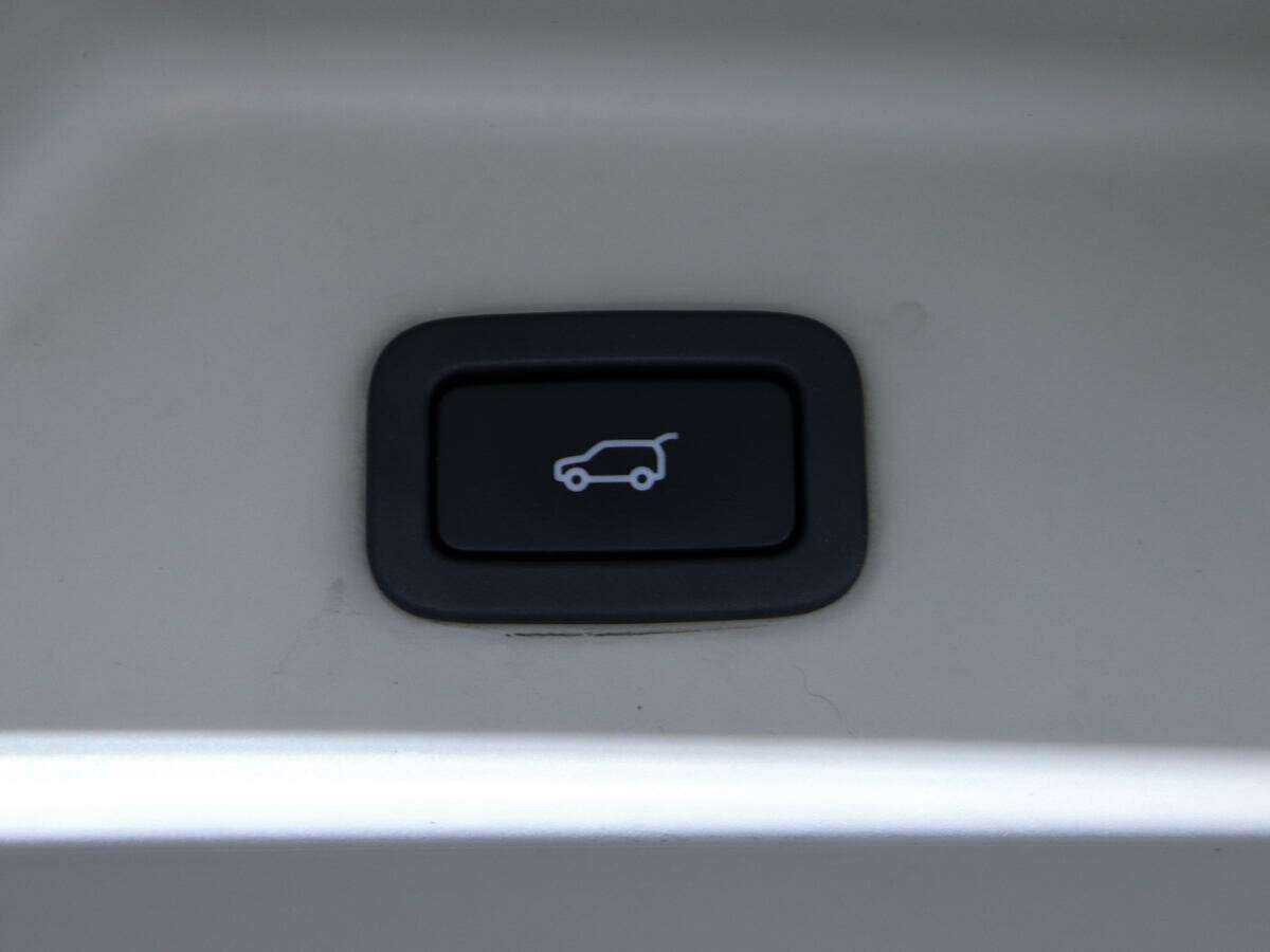 Land Rover Range Rover 2014 года с пробегом. Фото: #17