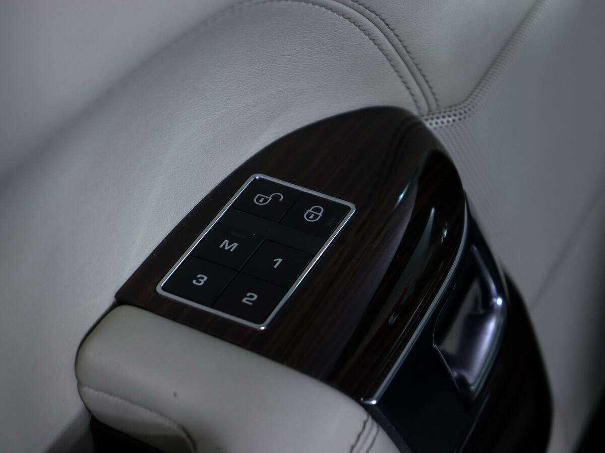 Land Rover Range Rover 2014 года с пробегом. Фото: #20