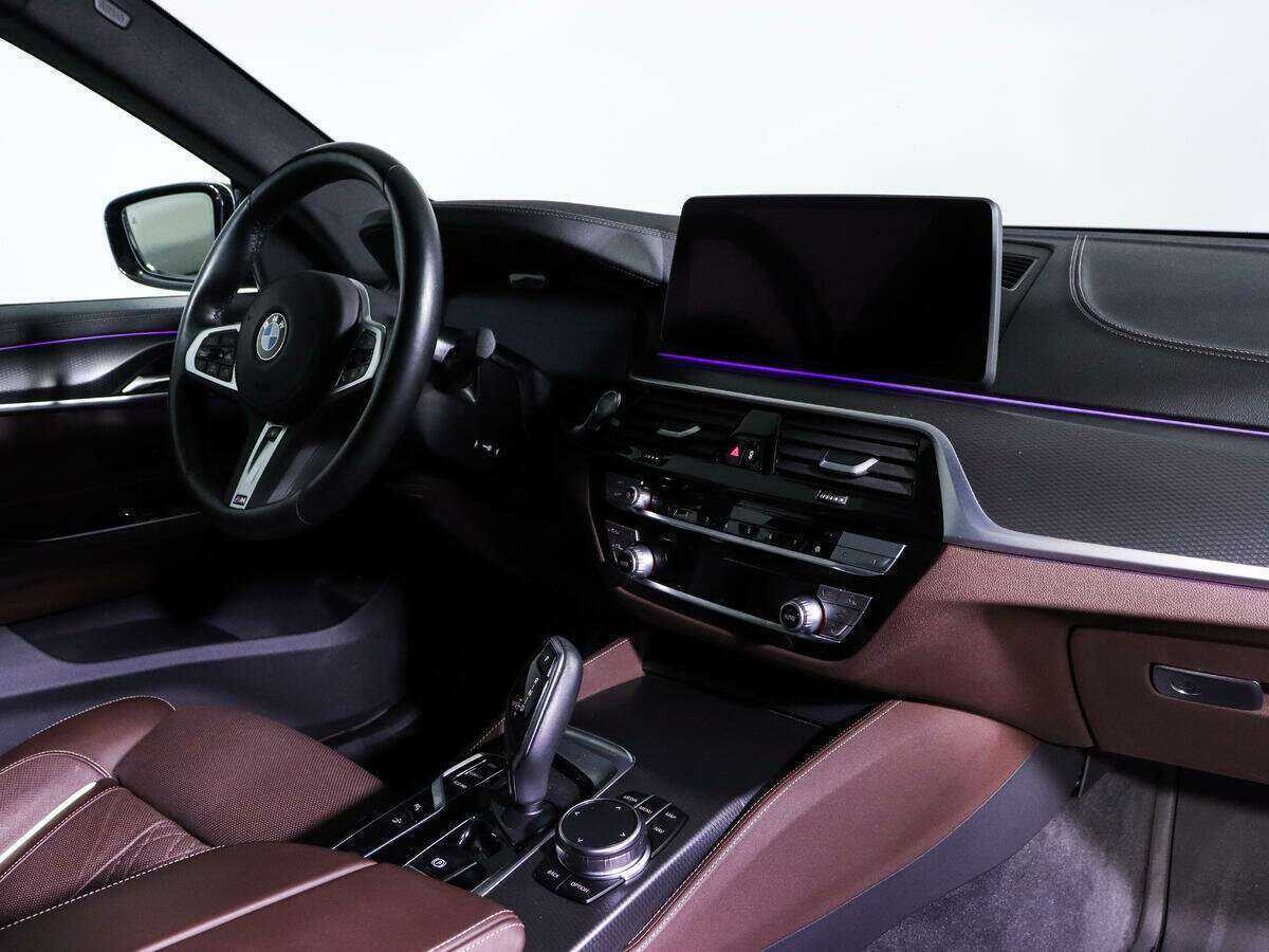 BMW 6 серии 2022 года с пробегом. Фото: #8