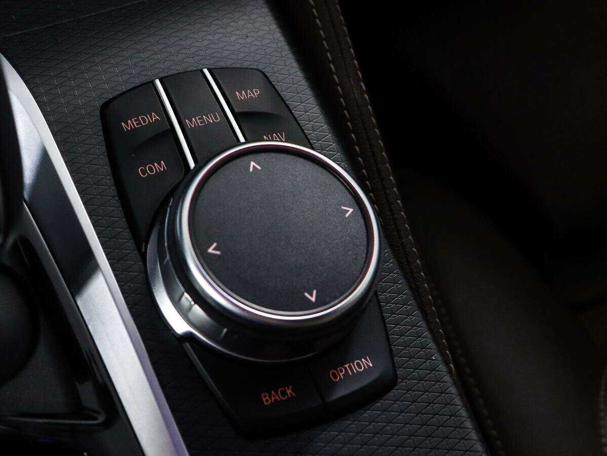 BMW 6 серии 2022 года с пробегом. Фото: #29